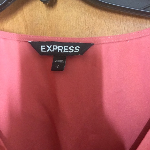 Express Front Zipper Top - Picture 3 of 3